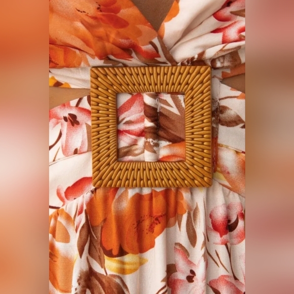 Amaroso floral dress *free gift with purchase - Picture 2 of 8